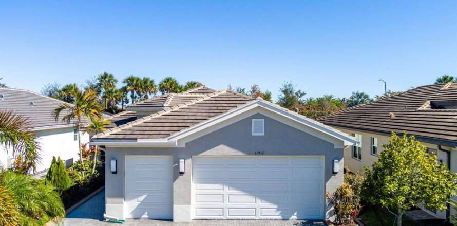 Casa en Port St. Lucie, Florida 3 dormitorios, 200.39 m2 № 2078159