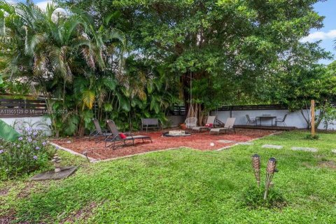 Купить виллу или дом в Майами, Флорида 2 спальни, 82.13м2, № 1956357 - фото 8