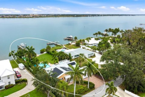 House in Bradenton, Florida 3 bedrooms, 188.41 sq.m. № 2202710 - photo 4