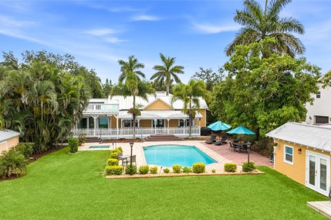 House in Bradenton, Florida 3 bedrooms, 188.41 sq.m. № 2202710 - photo 9