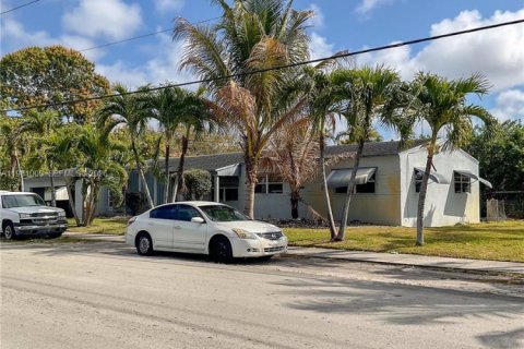 Casa en venta en West Park, Florida, 3 dormitorios, 138.42 m2 № 2044227 - foto 8