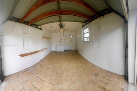 Villa ou maison à vendre à Lauderdale Lakes, Floride: 2 chambres, 127.46 m2 № 1923692 - photo 14