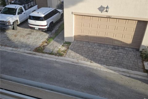 Touwnhouse à louer à Miami, Floride: 1 chambre, 214.79 m2 № 2154709 - photo 7