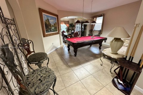 House in Homestead, Florida 4 bedrooms, 239.87 sq.m. № 1841177 - photo 13