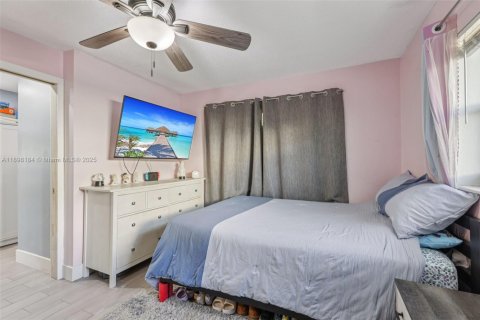 Casa en venta en Pompano Beach, Florida, 3 dormitorios, 112.88 m2 № 1954028 - foto 21