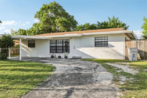 Casa en venta en Pompano Beach, Florida, 3 dormitorios, 112.88 m2 № 1954028 - foto 7