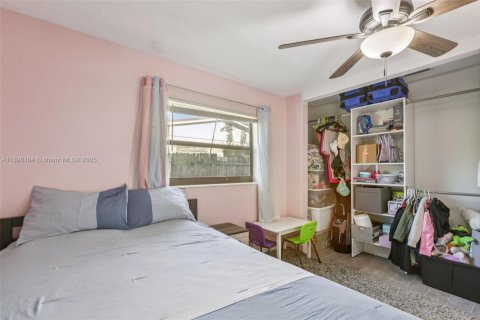 Casa en venta en Pompano Beach, Florida, 3 dormitorios, 112.88 m2 № 1954028 - foto 22