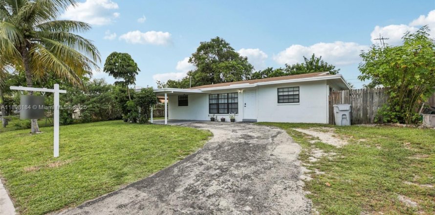 Casa en Pompano Beach, Florida 3 dormitorios, 112.88 m2 № 1954028