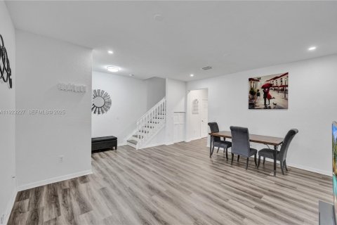 Купить виллу или дом в Мирамар, Флорида 3 спальни, 153.85м2, № 1976908 - фото 10