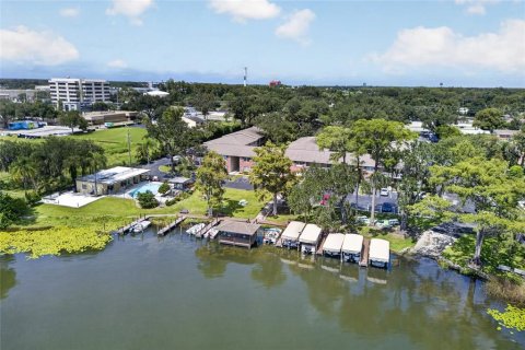 Condo in Winter Park, Florida, 1 bedroom  № 2396175 - photo 24