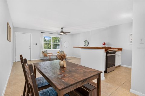 Condo in Winter Park, Florida, 1 bedroom  № 2396175 - photo 12