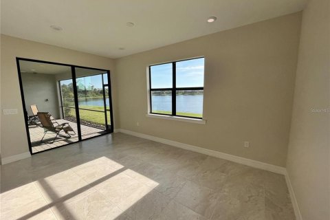 Casa en alquiler en North Port, Florida, 5 dormitorios, 339.28 m2 № 1648593 - foto 26
