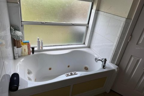 Casa en venta en Lutz, Florida, 3 dormitorios, 146.79 m2 № 1840121 - foto 12