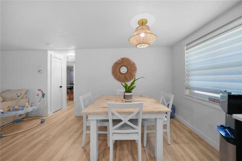 Villa ou maison à vendre à Englewood, Floride: 3 chambres, 136.94 m2 № 1800612 - photo 7