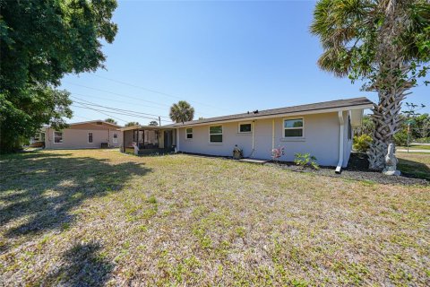 Villa ou maison à vendre à Englewood, Floride: 3 chambres, 136.94 m2 № 1800612 - photo 30