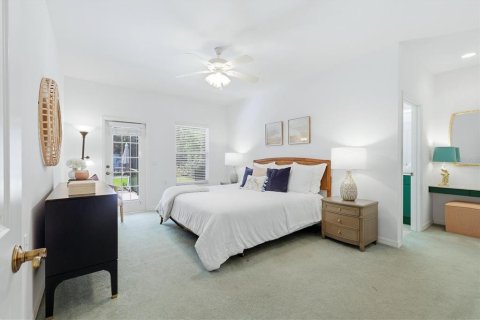 House in Sarasota, Florida 4 bedrooms, 186.08 sq.m. № 2129175 - photo 14