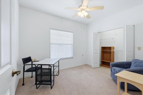 House in Sarasota, Florida 4 bedrooms, 186.08 sq.m. № 2129175 - photo 18