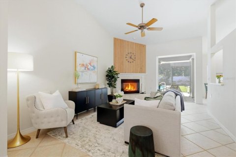 House in Sarasota, Florida 4 bedrooms, 186.08 sq.m. № 2129175 - photo 7