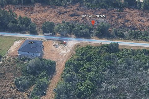 Commercial property in Lehigh Acres, Florida № 2158356
