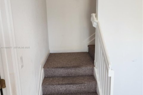 Touwnhouse à louer à Florida City, Floride: 4 chambres, 160.72 m2 № 1954070 - photo 27