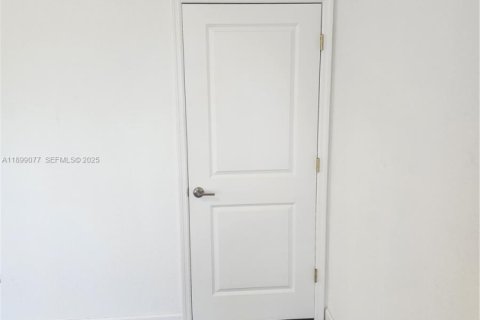 Touwnhouse à louer à Florida City, Floride: 4 chambres, 160.72 m2 № 1954070 - photo 19