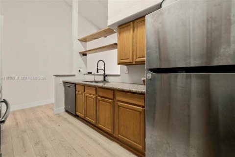 Villa ou maison à vendre à Pembroke Pines, Floride: 3 chambres, 108.88 m2 № 1996133 - photo 18