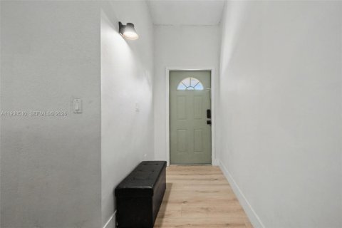 Villa ou maison à vendre à Pembroke Pines, Floride: 3 chambres, 108.88 m2 № 1996133 - photo 6