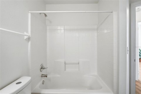 Villa ou maison à vendre à Davenport, Floride: 4 chambres, 145.11 m2 № 2409799 - photo 16