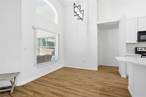 Villa ou maison à vendre à Davenport, Floride: 4 chambres, 145.11 m2 № 2409799 - photo 6