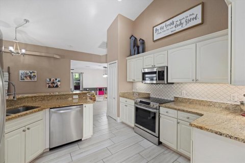 Casa en venta en North Port, Florida, 2 dormitorios, 197.88 m2 № 1757941 - foto 17