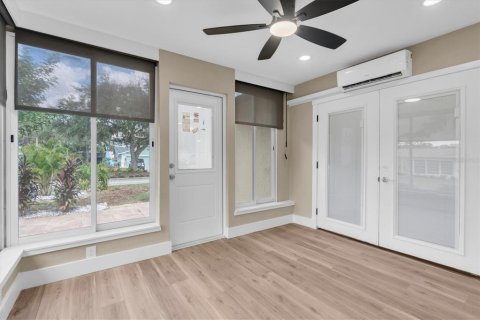Casa en venta en Port Richey, Florida, 3 dormitorios, 157.93 m2 № 2383891 - foto 21