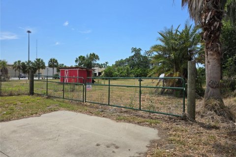Commercial property in Oxford, Florida № 1658706 - photo 20