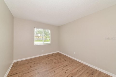 Villa ou maison à louer à Riverview, Floride: 3 chambres, 107.12 m2 № 2436809 - photo 14
