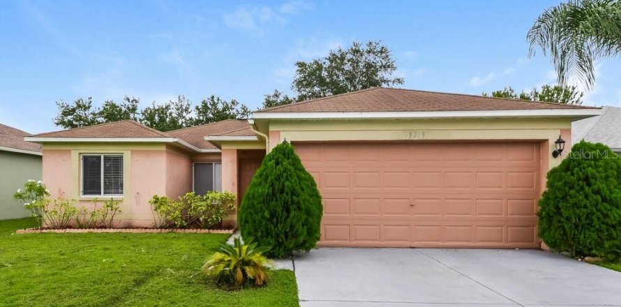 Villa ou maison à Riverview, Floride 3 chambres, 107.12 m2 № 2436809