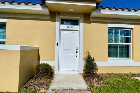 Casa en alquiler en Kissimmee, Florida, 2 dormitorios, 98.1 m2 № 1884734 - foto 2