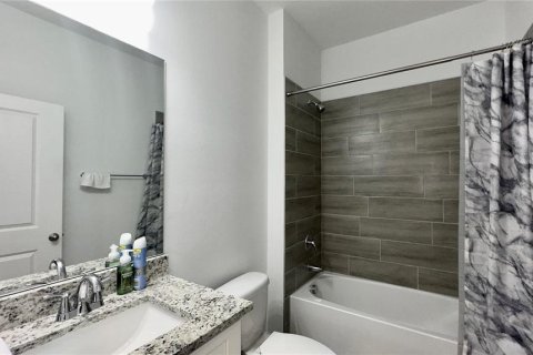 Casa en alquiler en Kissimmee, Florida, 2 dormitorios, 98.1 m2 № 1884734 - foto 9