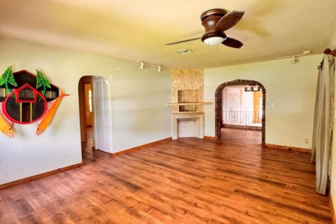 House in Hollywood, Florida 3 bedrooms, 188.5 sq.m. № 2387156 - photo 30