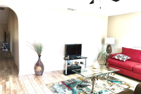 Casa en venta en Ocala, Florida, 3 dormitorios, 172.98 m2 № 2232047 - foto 7