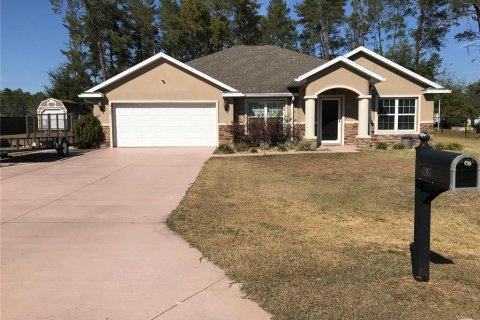 Villa ou maison à Ocala, Floride 3 chambres, 172.98 m2 № 2232047