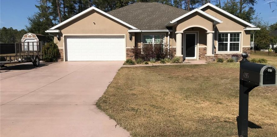 Casa en Ocala, Florida 3 dormitorios, 172.98 m2 № 2232047