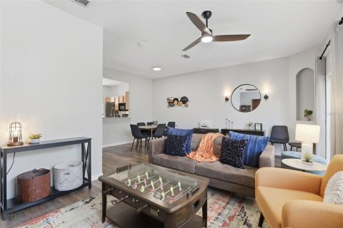 Townhouse in Kissimmee, Florida 3 bedrooms, 133.31 sq.m. № 1900373 - photo 15
