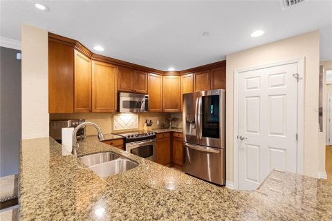 Condo in Four Corners, Florida, 3 bedrooms  № 2232143 - photo 14