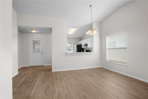 Villa ou maison à vendre à Kissimmee, Floride: 3 chambres, 117.24 m2 № 2284368 - photo 14