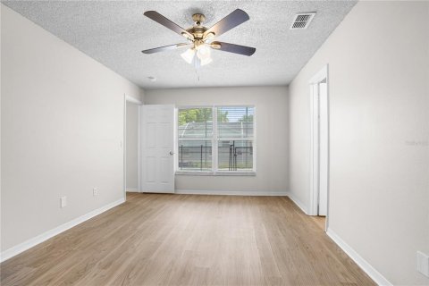Villa ou maison à vendre à Kissimmee, Floride: 3 chambres, 117.24 m2 № 2284368 - photo 20