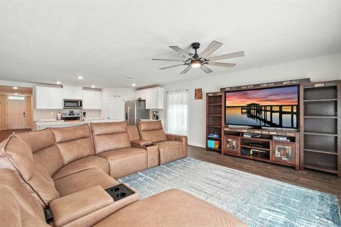 Casa en venta en Palm Coast, Florida, 4 dormitorios, 173.08 m2 № 1904029 - foto 13