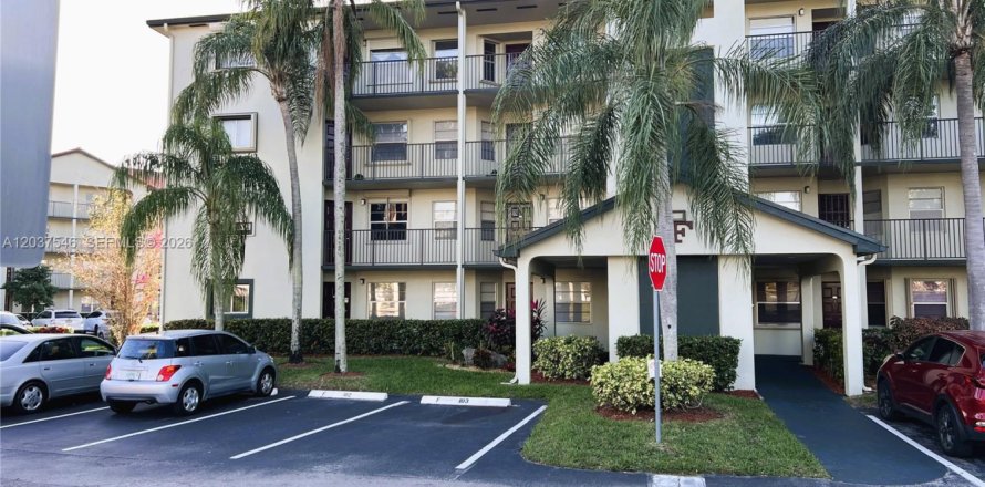 Condo à Pembroke Pines, Floride, 2 chambres  № 2085920