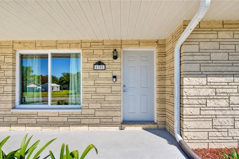 Villa ou maison à vendre à Seffner, Floride: 2 chambres, 104.52 m2 № 2430396 - photo 7