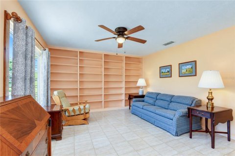 Villa ou maison à vendre à Seffner, Floride: 2 chambres, 104.52 m2 № 2430396 - photo 17