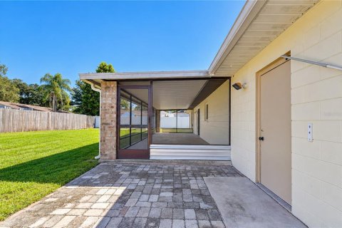 Villa ou maison à vendre à Seffner, Floride: 2 chambres, 104.52 m2 № 2430396 - photo 9