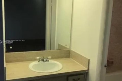 Condominio en venta en Miami Beach, Florida, 2 dormitorios, 100.61 m2 № 1731180 - foto 18